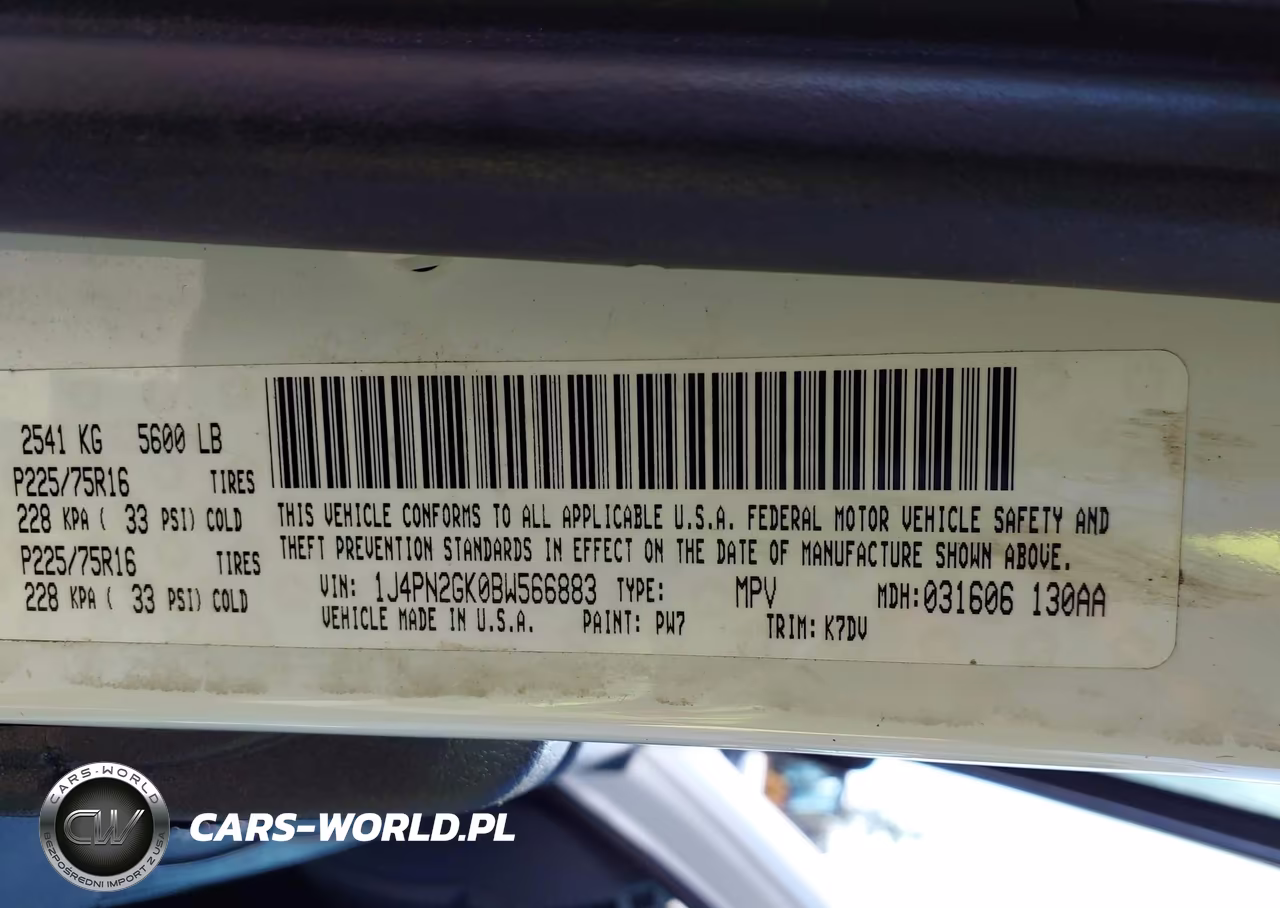 2011 Jeep Liberty Sport VIN:1J4PN2GK0BW566883 - 9