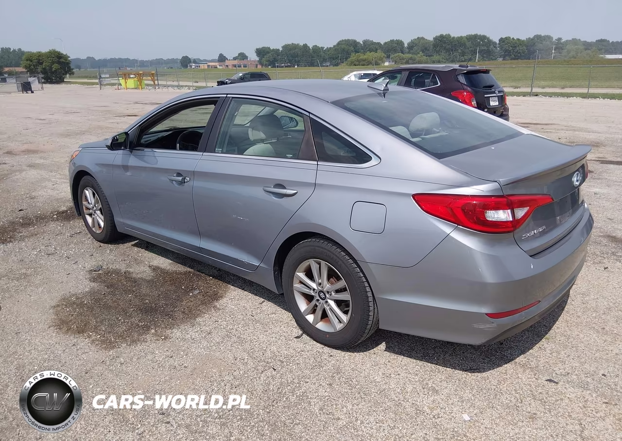 2015 Hyundai Sonata Se VIN:5NPE24AF6FH203075 - 3