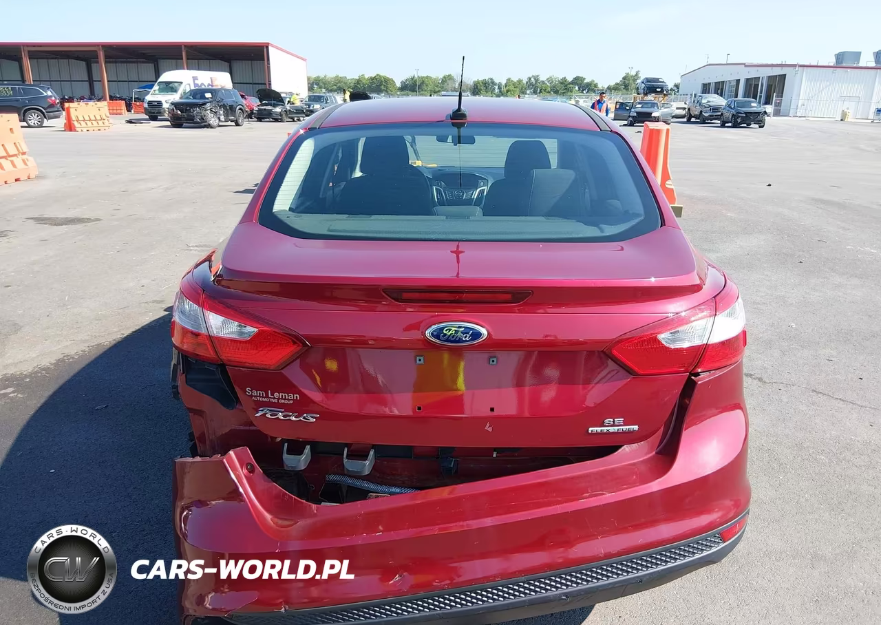 2014 Ford Focus Se VIN:1FADP3F27EL388380 - 16