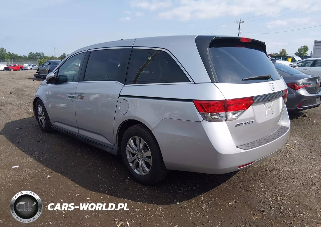 2015 Honda Odyssey Ex VIN:5FNRL5H46FB072348 - 3