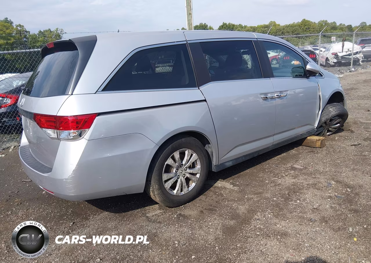 2015 Honda Odyssey Ex VIN:5FNRL5H46FB072348 - 4