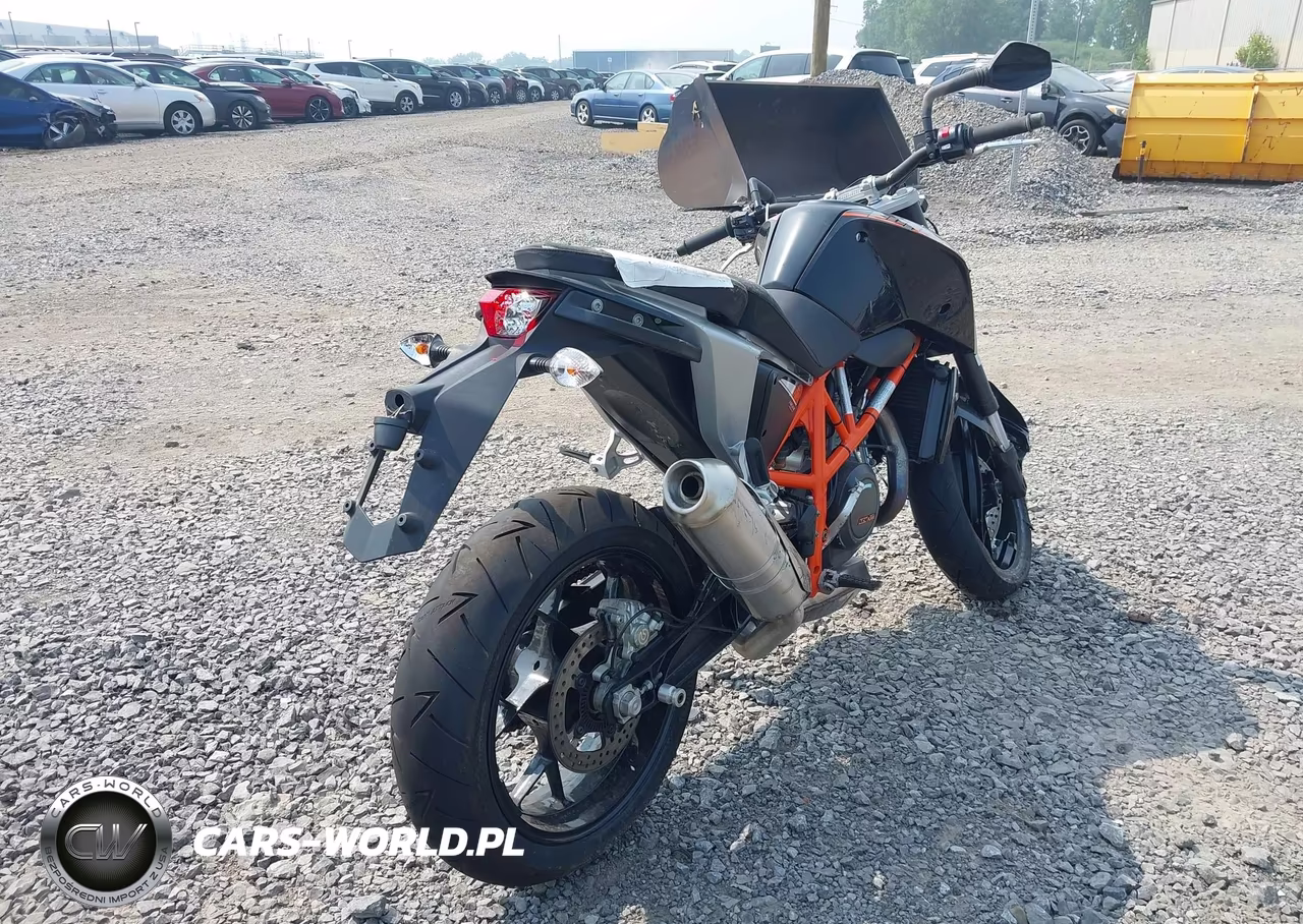 2014 Ktm 690 Duke VIN:VBKLDT404EM761318 - 4
