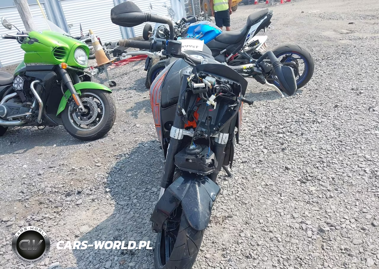 2014 Ktm 690 Duke VIN:VBKLDT404EM761318 - 5