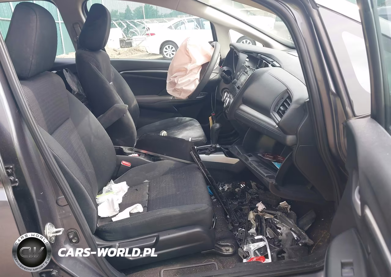 2020 Honda Fit Lx VIN:3HGGK5H44LM721020 - 5
