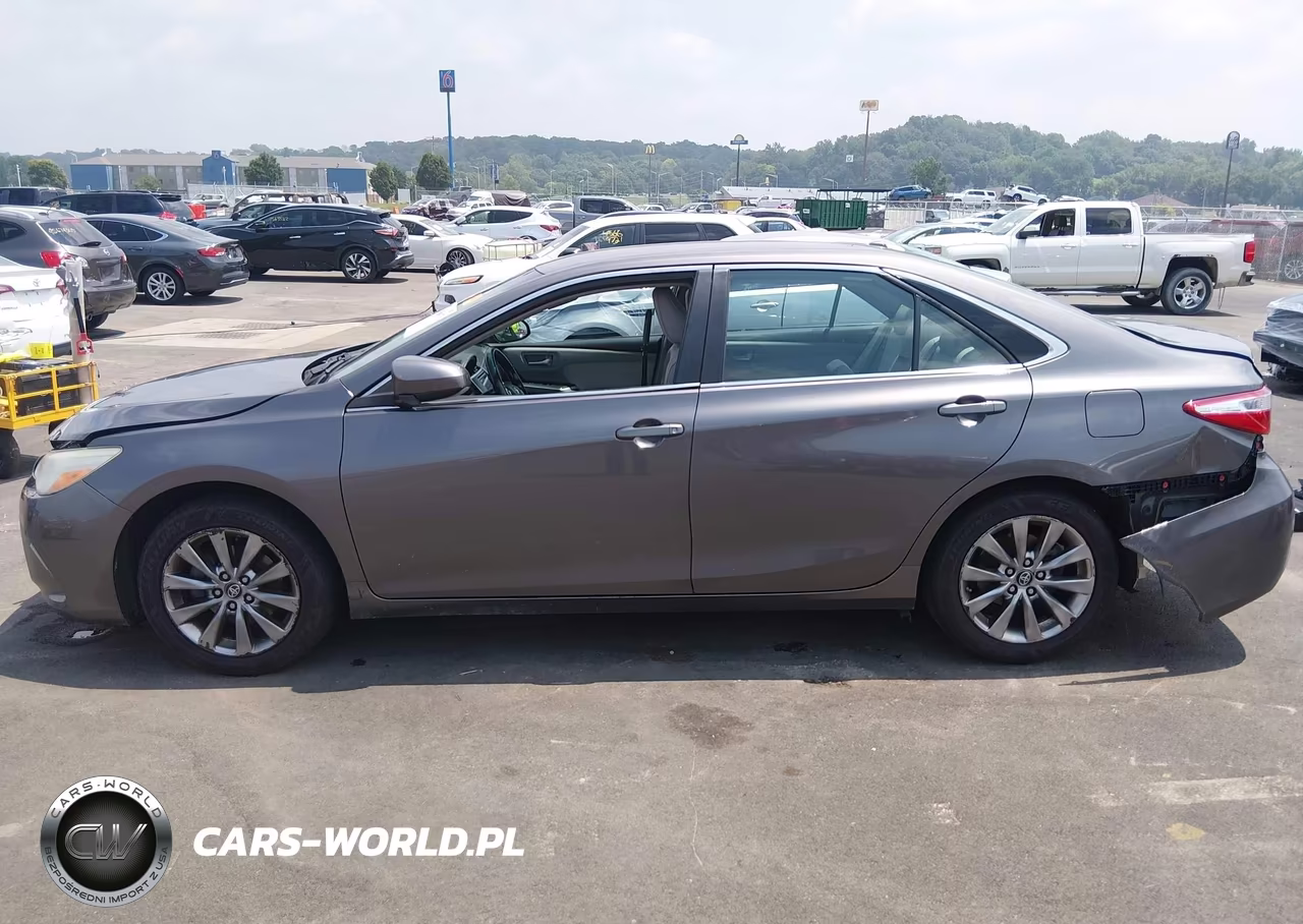 2017 Toyota Camry Xle VIN:4T1BF1FKXHU302790 - 15