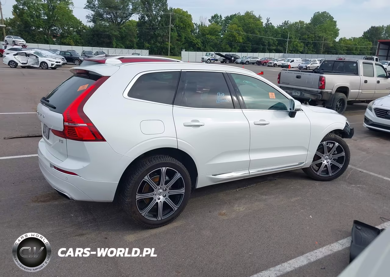 2021 Volvo Xc60 T5 Inscription VIN:YV4102DL7M1810548 - 13