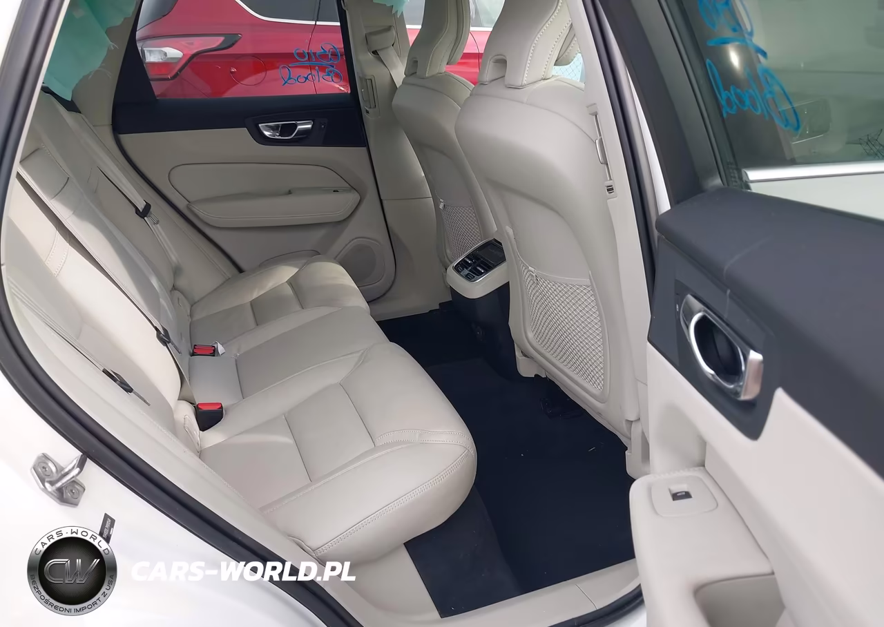 2021 Volvo Xc60 T5 Inscription VIN:YV4102DL7M1810548 - 8