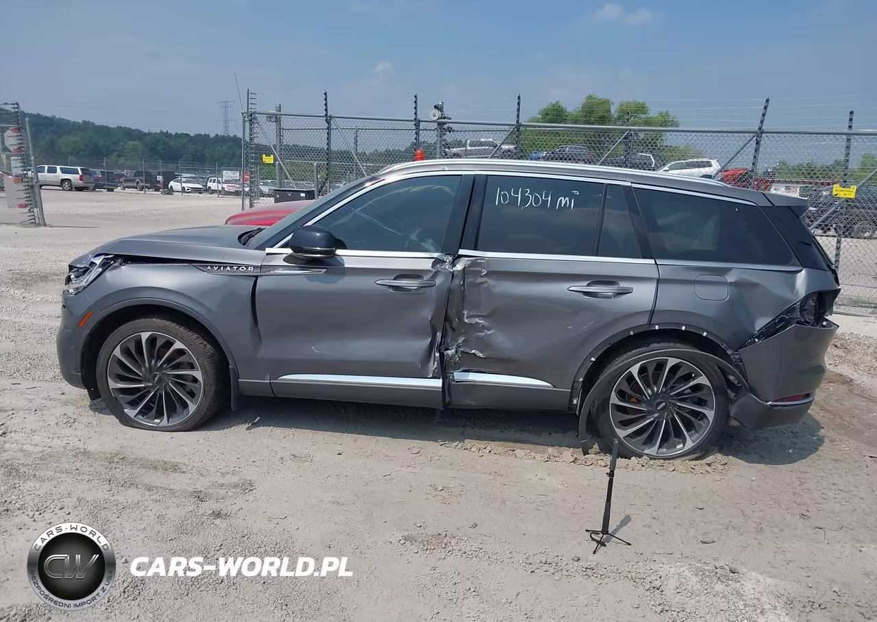 2021 Lincoln Aviator Reserve VIN:5LM5J7XC6MGL05665 - 13