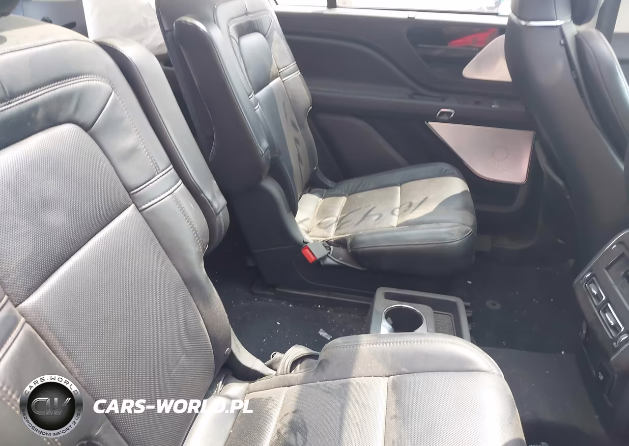 2021 Lincoln Aviator Reserve VIN:5LM5J7XC6MGL05665 - 8