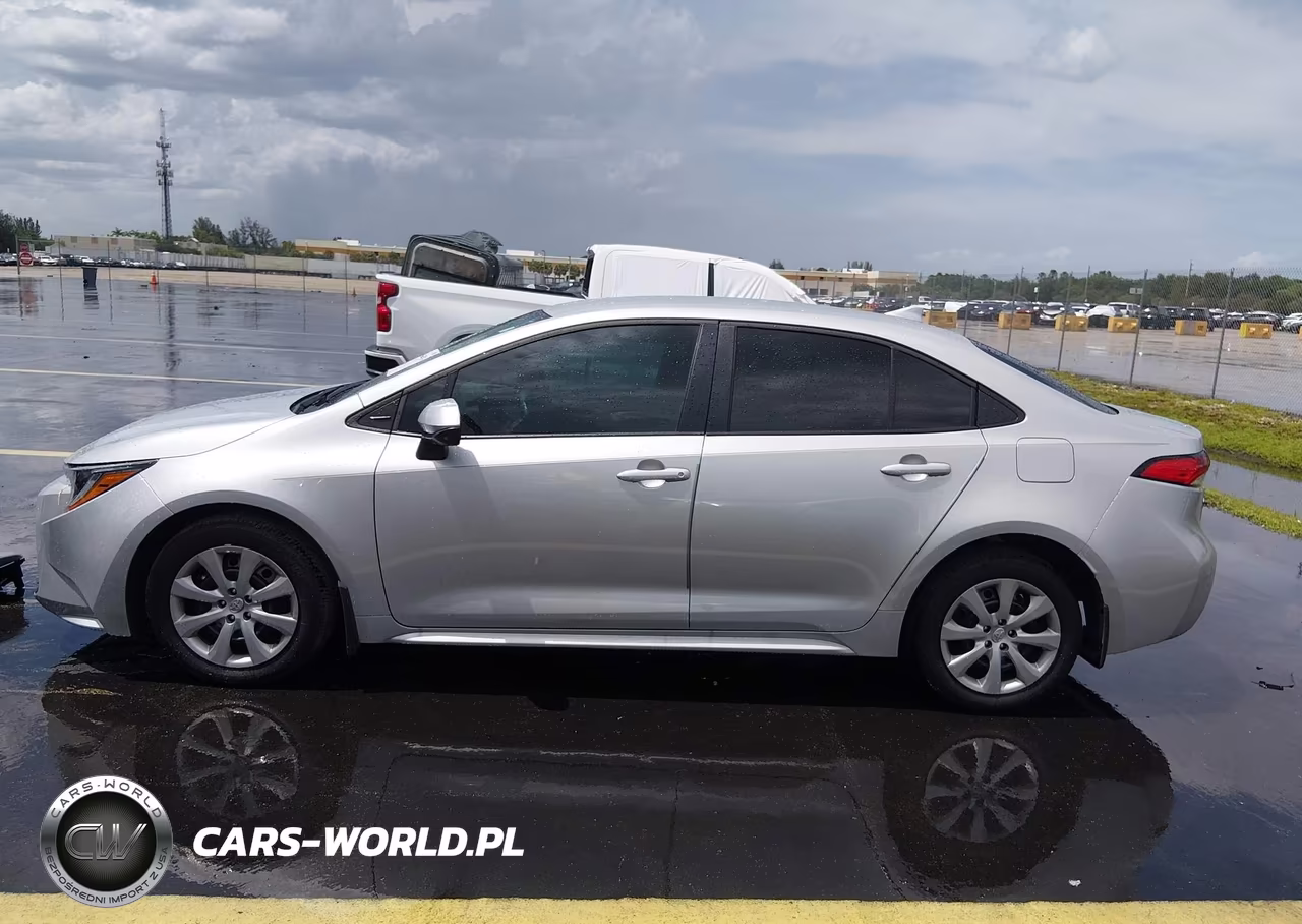 2026 Toyota Corolla Le VIN:5YFB4MDE5TP413973 - 14