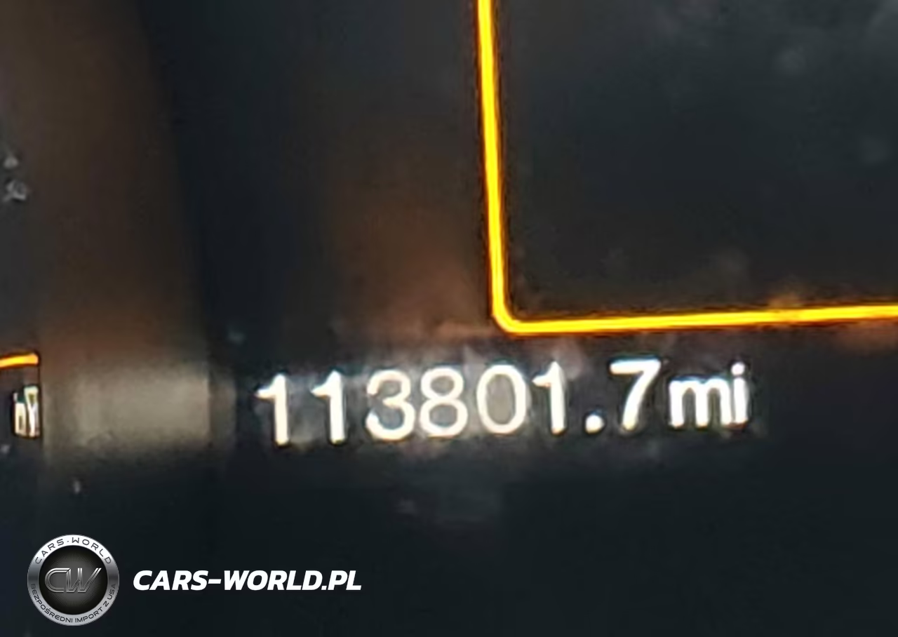 2016 Ford Mustang V6 VIN:1FA6P8AM8G5219460 - 15