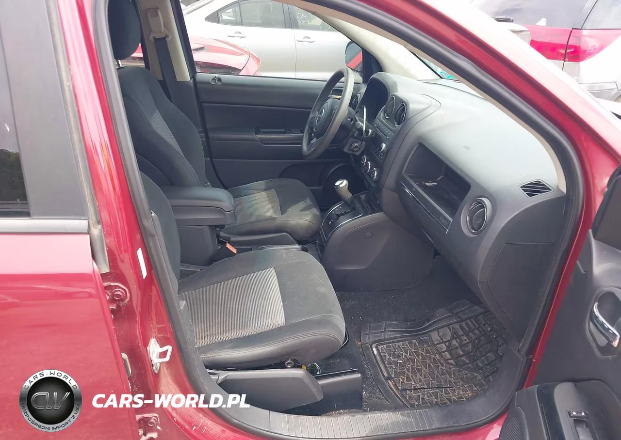 2012 Jeep Compass Sport VIN:1C4NJCBAXCD610477 - 5