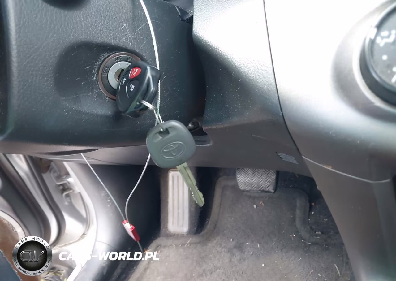 2010 Toyota Rav4 Sport VIN:JTMRF4DV1A5028669 - 11