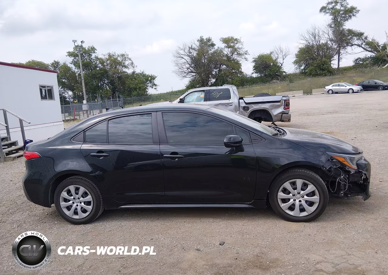 2021 Toyota Corolla Le VIN:5YFEPMAE6MP216935 - 13