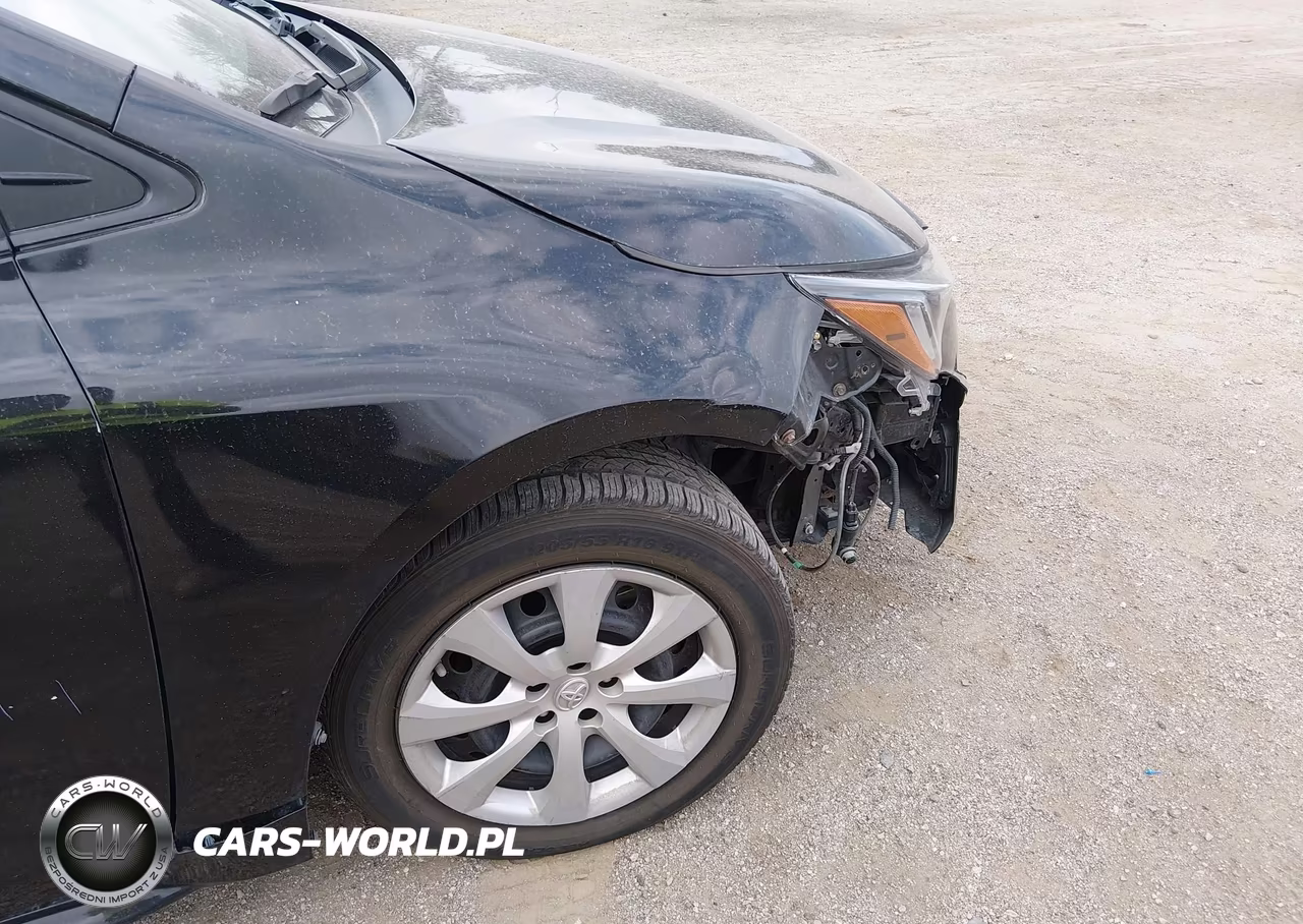 2021 Toyota Corolla Le VIN:5YFEPMAE6MP216935 - 18