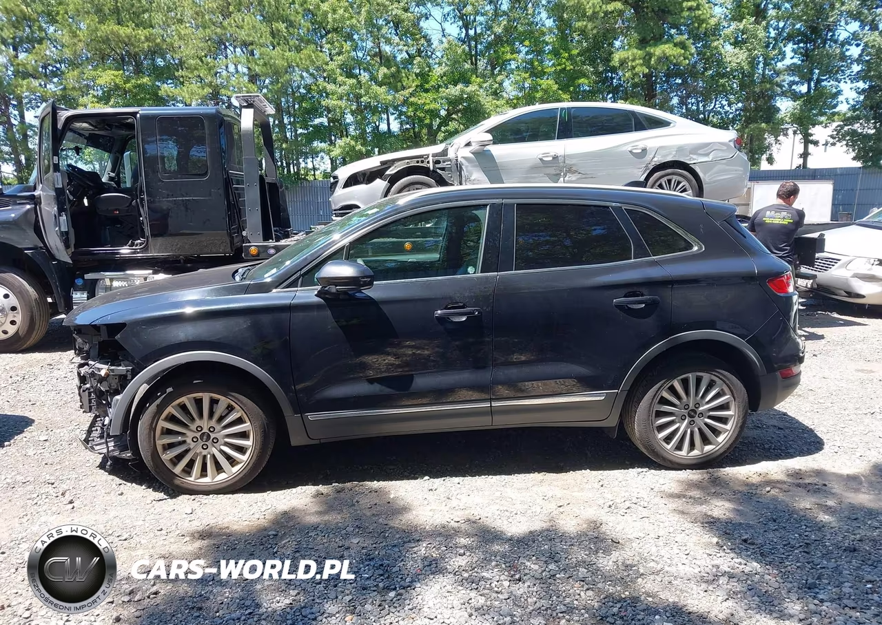 2019 Lincoln Mkc Standard VIN:5LMCJ1D90KUL34543 - 14