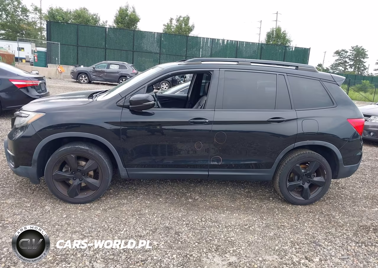 2019 Honda Passport Elite VIN:5FNYF8H0XKB002508 - 14