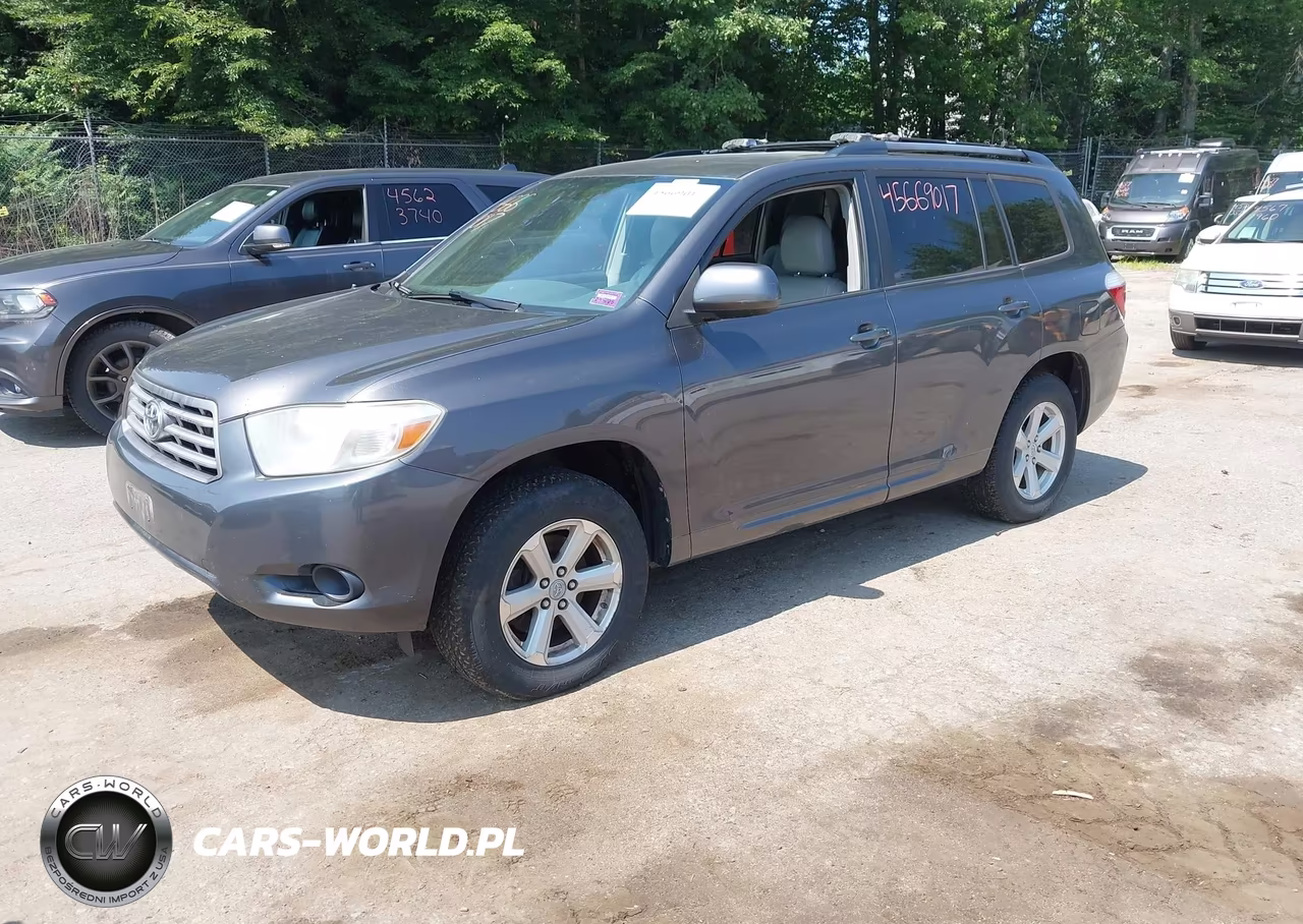 2010 Toyota Highlander Base V6 VIN:5TDBK3EH1AS003815 - 2