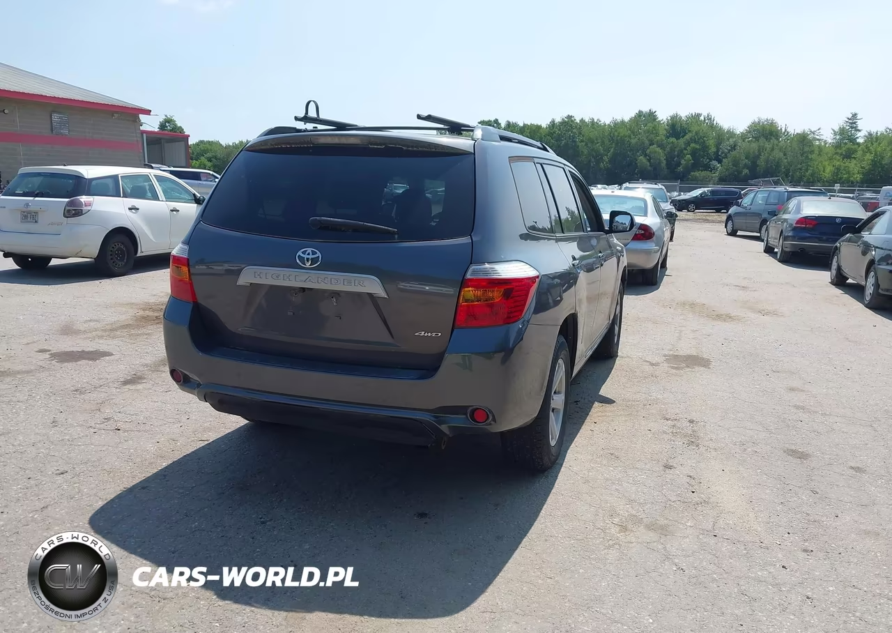 2010 Toyota Highlander Base V6 VIN:5TDBK3EH1AS003815 - 4