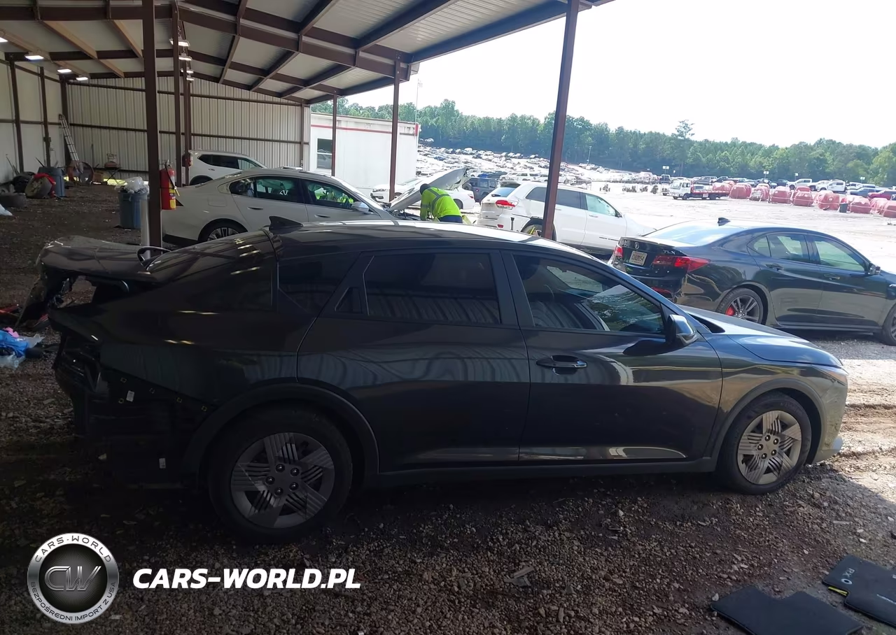 2025 Kia K4 Lx VIN:3KPFT4DE8SE159437 - 14