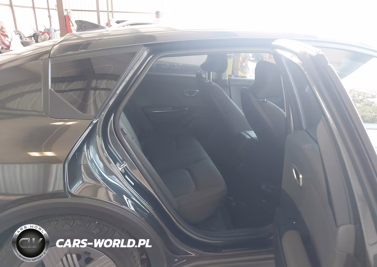2025 Kia K4 Lx VIN:3KPFT4DE8SE159437 - 8