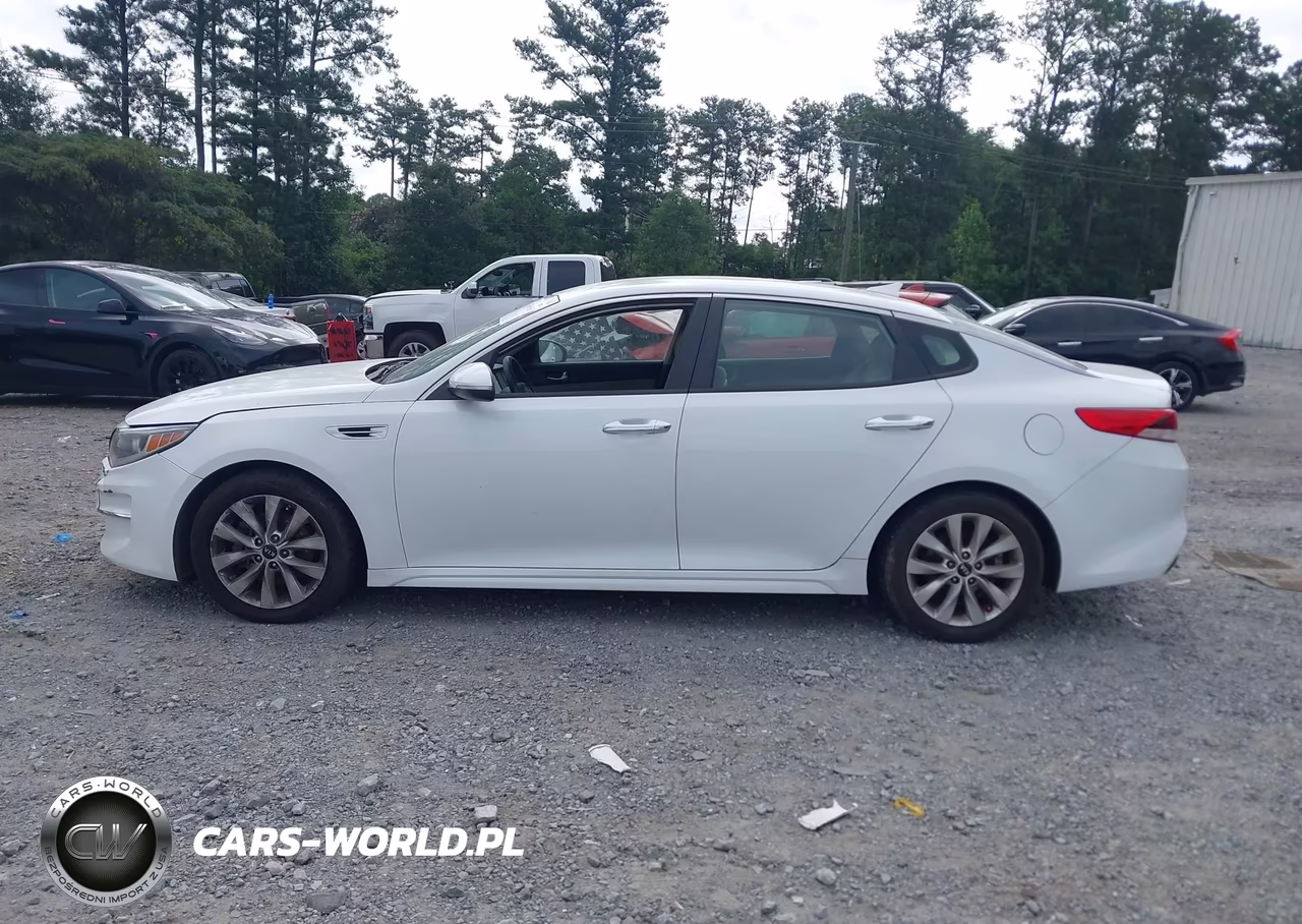 2018 Kia Optima Lx VIN:5XXGT4L34JG263935 - 14