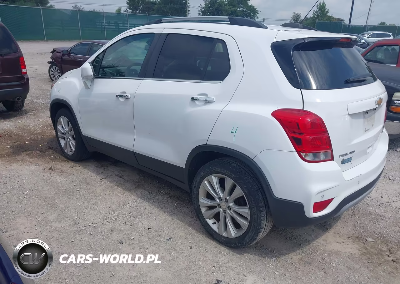 2017 Chevrolet Trax Premier VIN:3GNCJRSB6HL259983 - 3