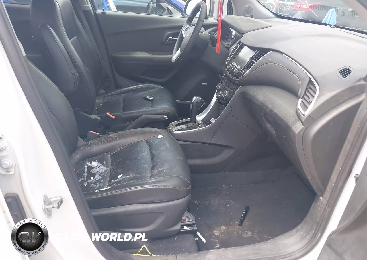 2017 Chevrolet Trax Premier VIN:3GNCJRSB6HL259983 - 5