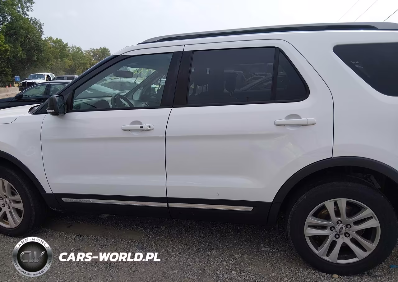 2019 Ford Explorer Xlt VIN:1FM5K8D88KGB36896 - 15