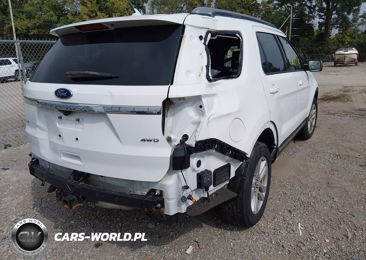 2019 Ford Explorer Xlt VIN:1FM5K8D88KGB36896 - 4