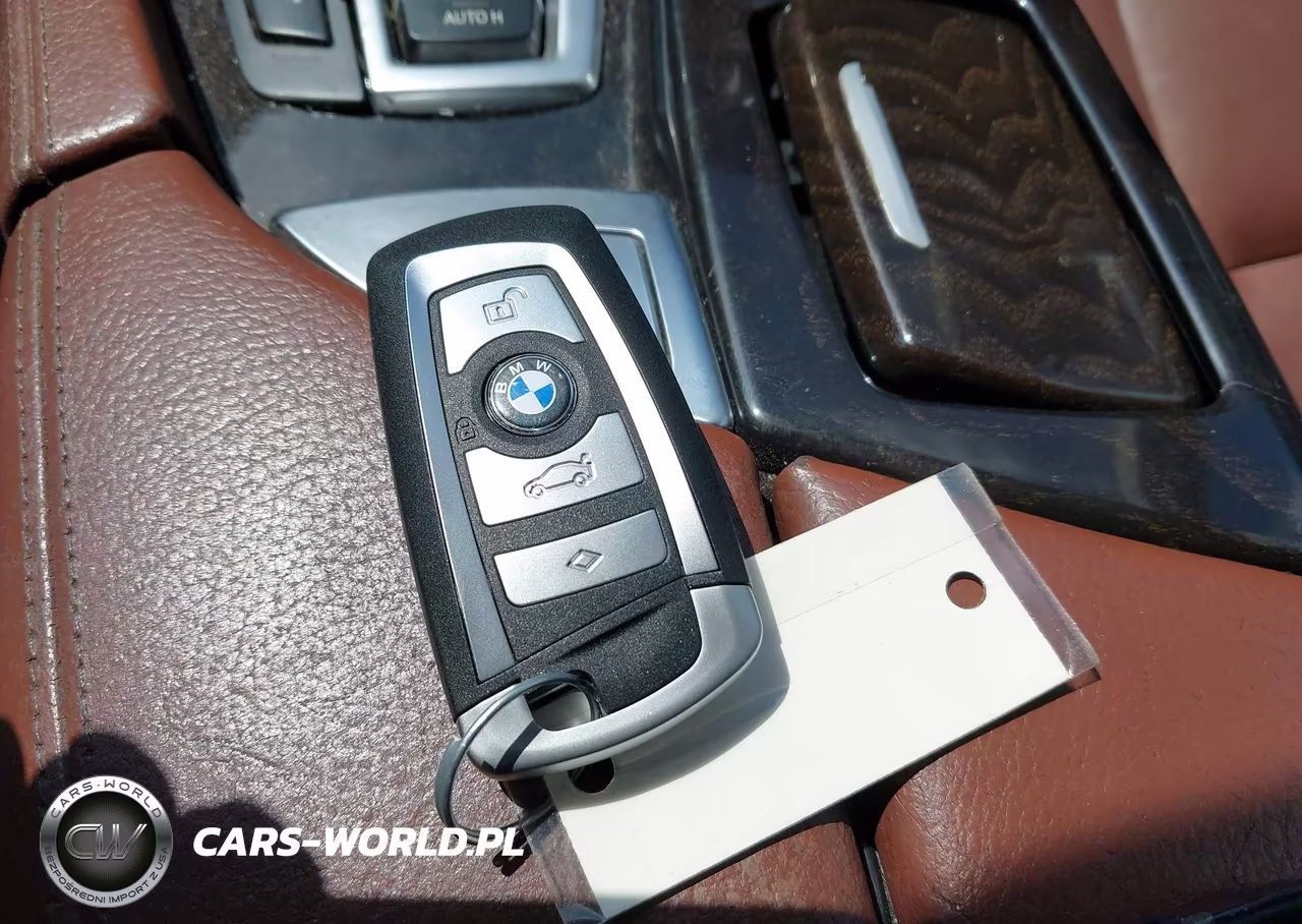 2015 BMW 528 Xi VIN:WBA5A7C58FD620838 - 11