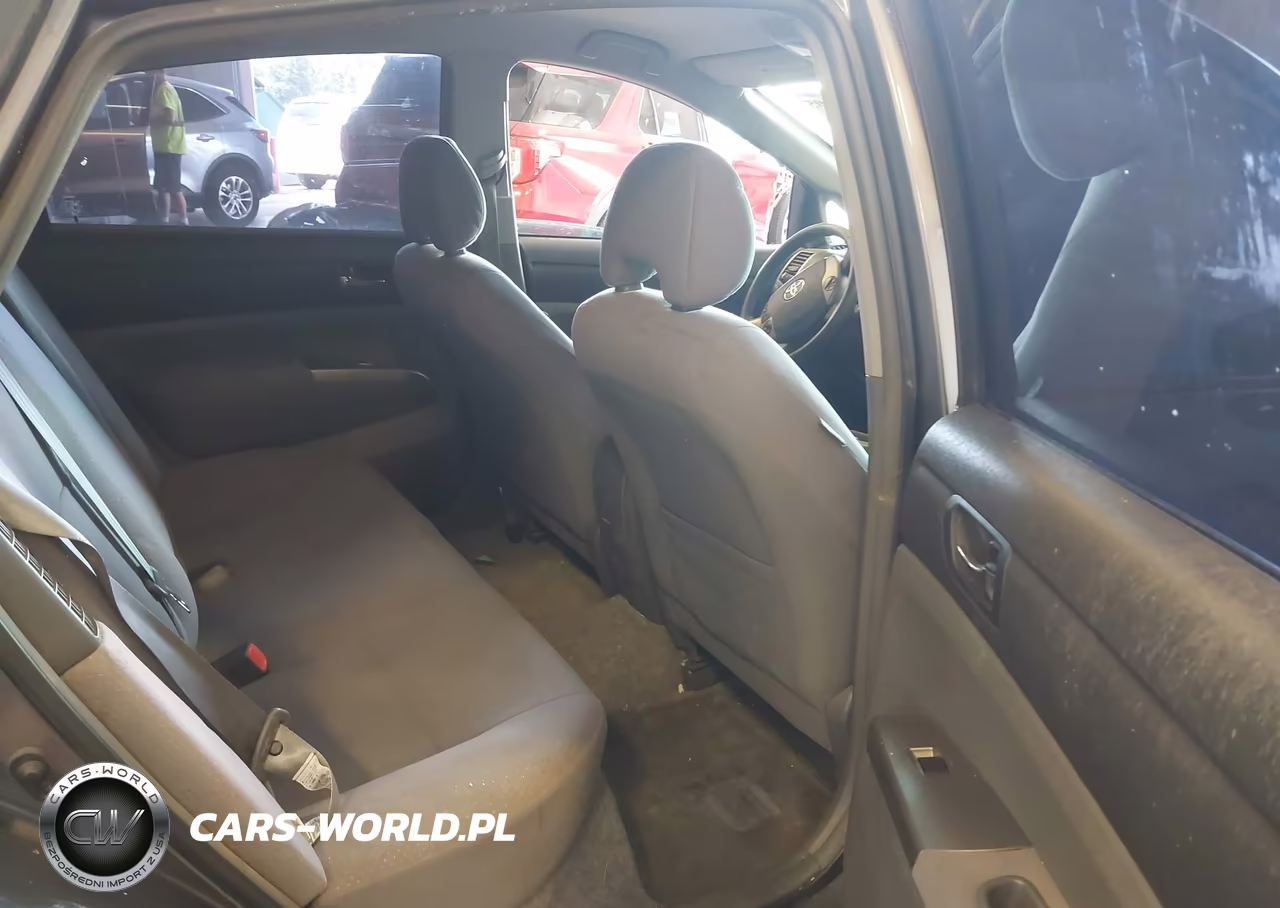 2007 Toyota Prius VIN:JTDKB20U473263330 - 8