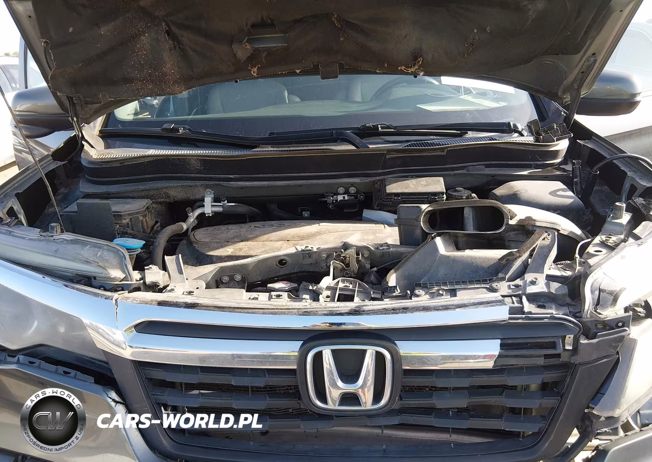 2019 Honda Ridgeline Rtl-T VIN:5FPYK3F64KB004641 - 10