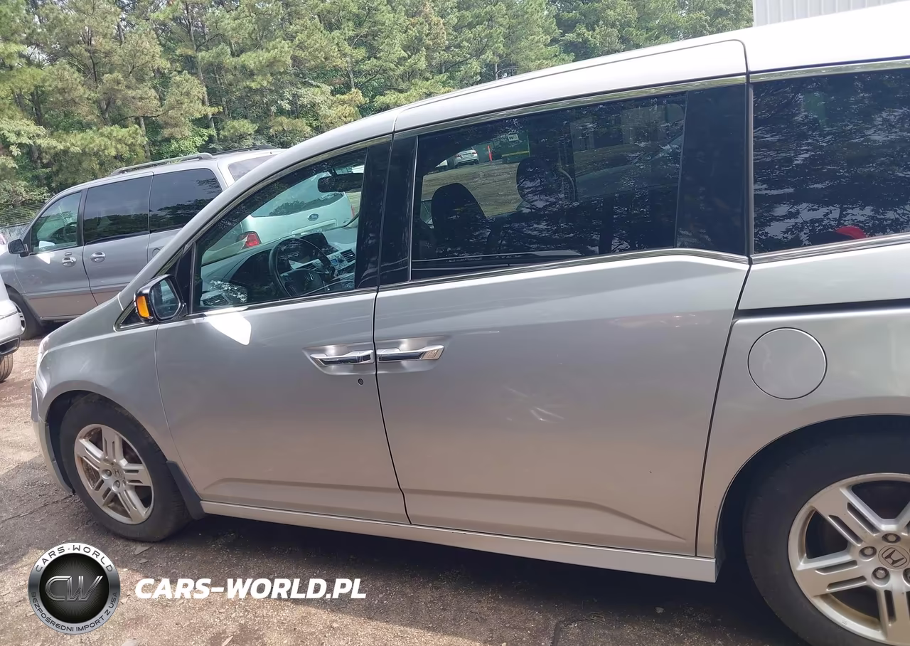 2013 Honda Odyssey Touring-Touring Elite VIN:5FNRL5H97DB043644 - 14