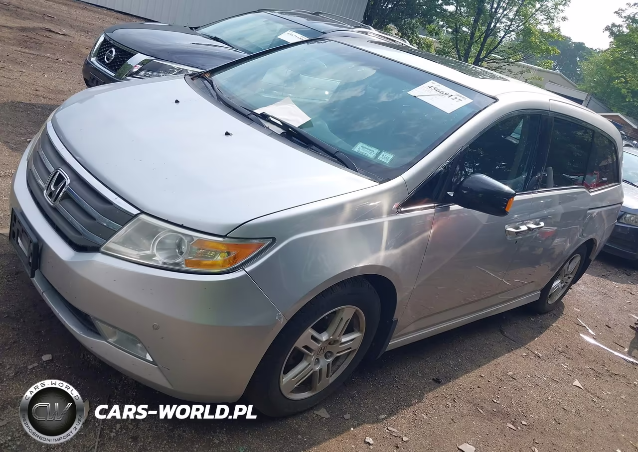 2013 Honda Odyssey Touring-Touring Elite VIN:5FNRL5H97DB043644 - 2