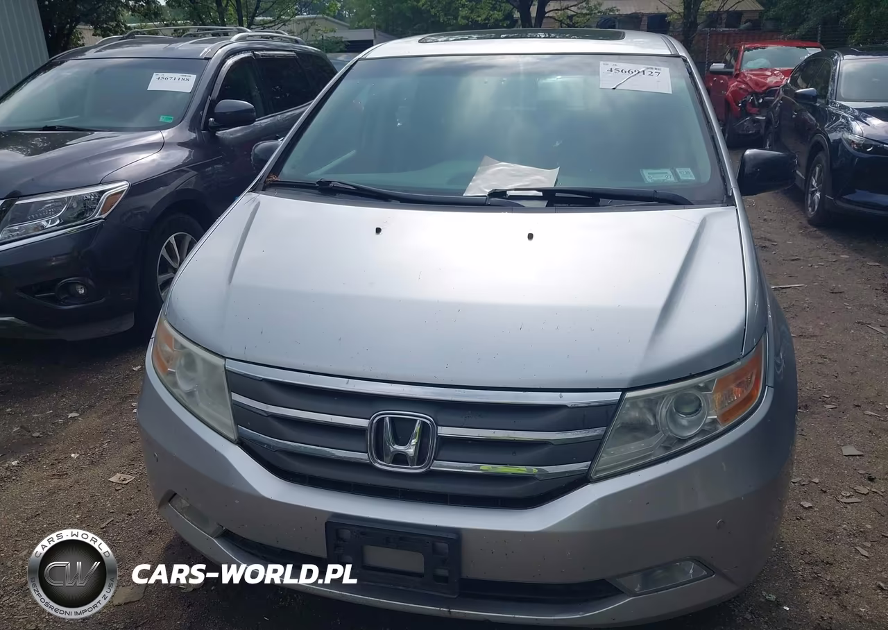 2013 Honda Odyssey Touring-Touring Elite VIN:5FNRL5H97DB043644 - 6