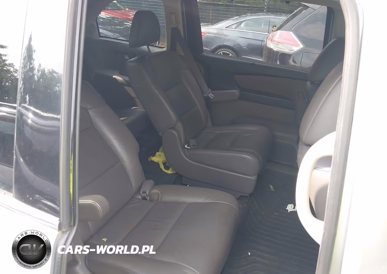 2013 Honda Odyssey Touring-Touring Elite VIN:5FNRL5H97DB043644 - 8