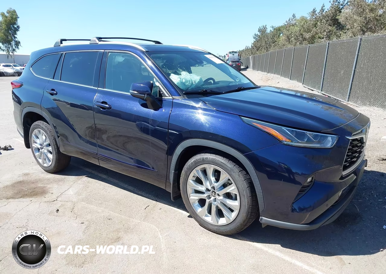 2021 Toyota Highlander Limited – zdjęcie 1 z 17
