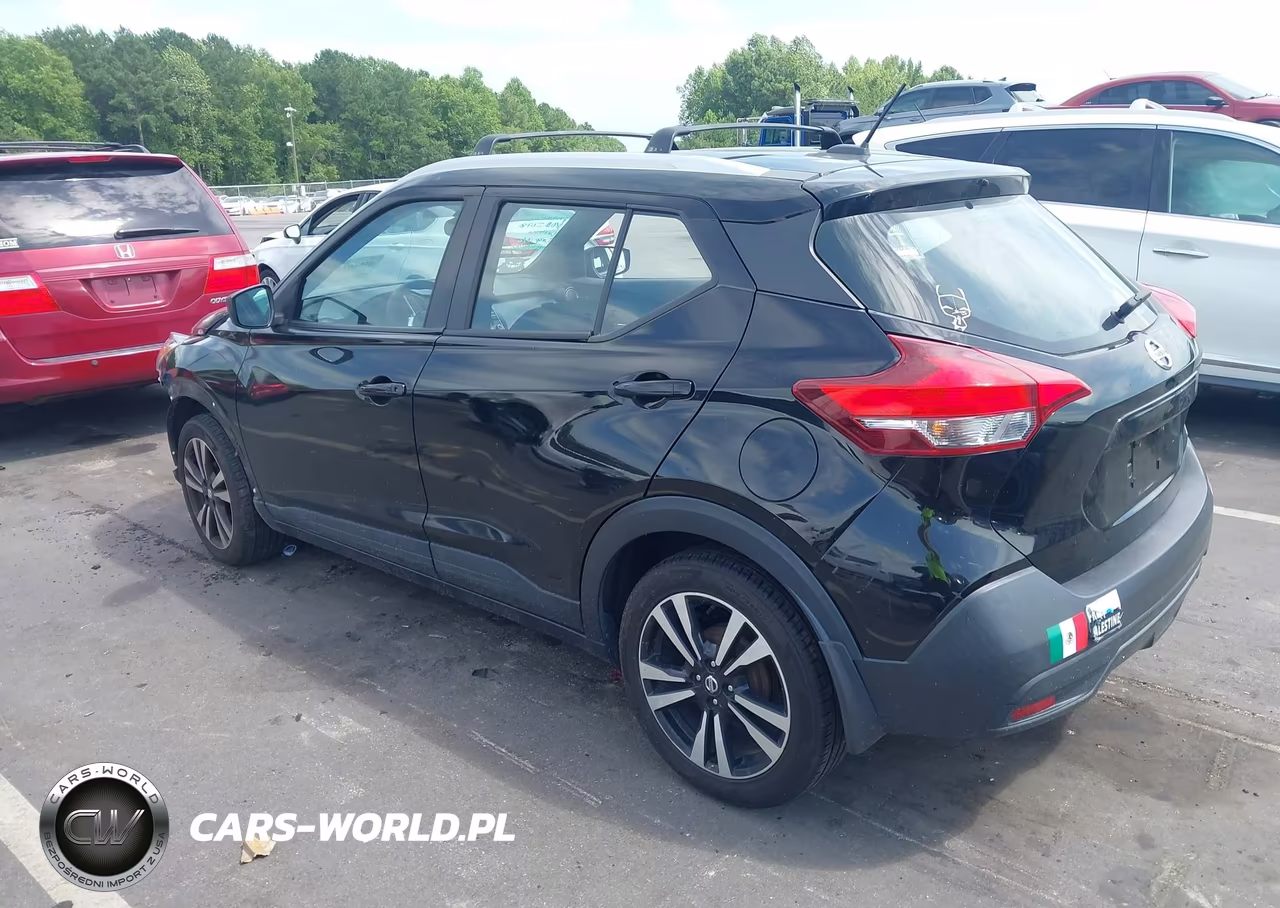 2018 Nissan Kicks Sv VIN:3N1CP5CU5JL500389 - 3
