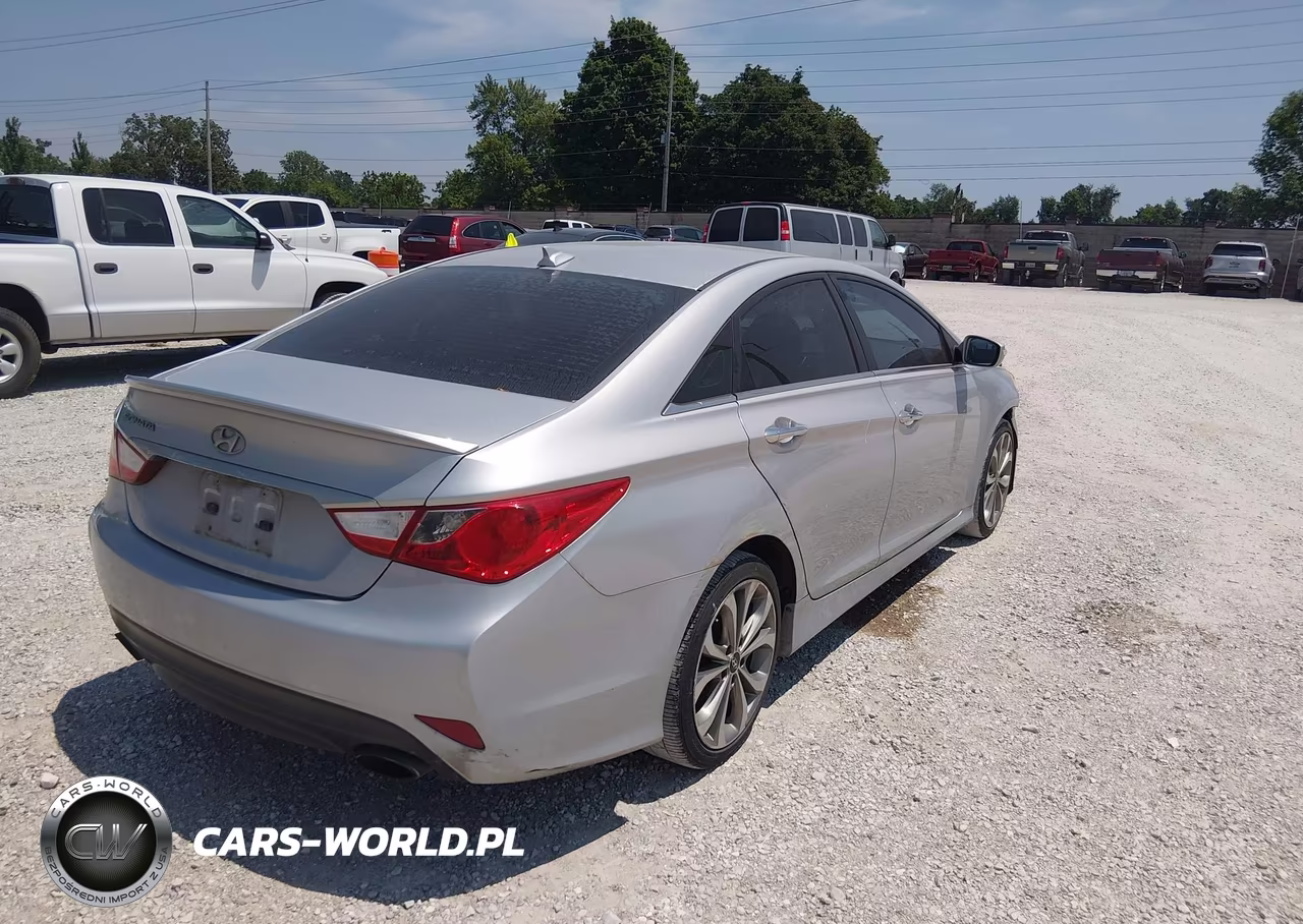 2014 Hyundai Sonata Se VIN:5NPEC4ACXEH872046 - 4