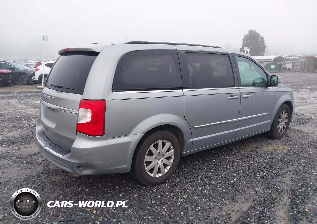 2013 Chrysler Town & Country Touring VIN:2C4RC1BG1DR793562 - 4