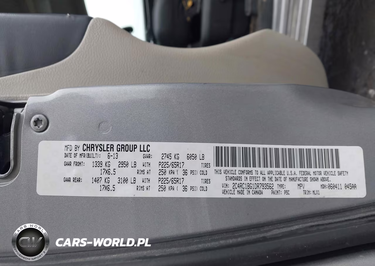 2013 Chrysler Town & Country Touring VIN:2C4RC1BG1DR793562 - 9