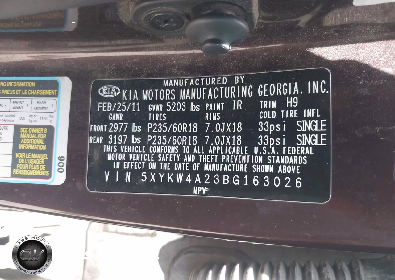 2011 Kia Sorento Sx V6 VIN:5XYKW4A23BG163026 - 9