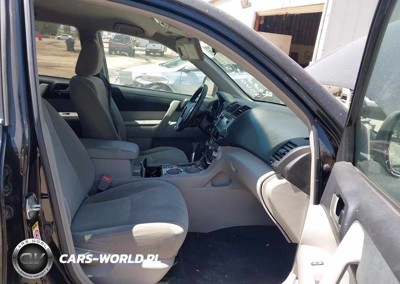 2013 Toyota Highlander Base Plus VIN:5TDZA3EH6DS031924 - 5