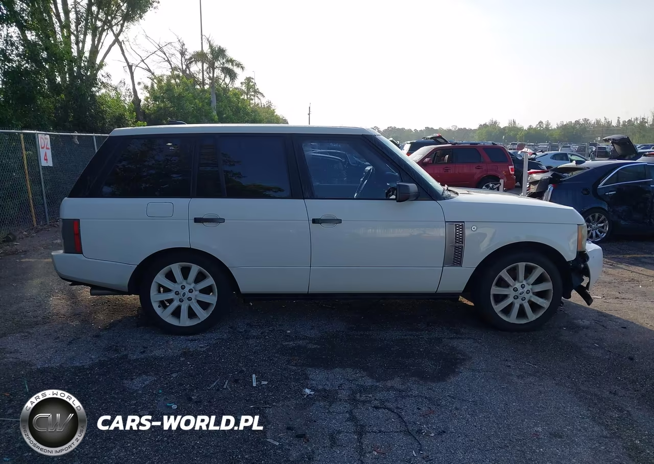 2008 Land Rover Range Rover Supercharged VIN:SALMF134X8A267651 - 14