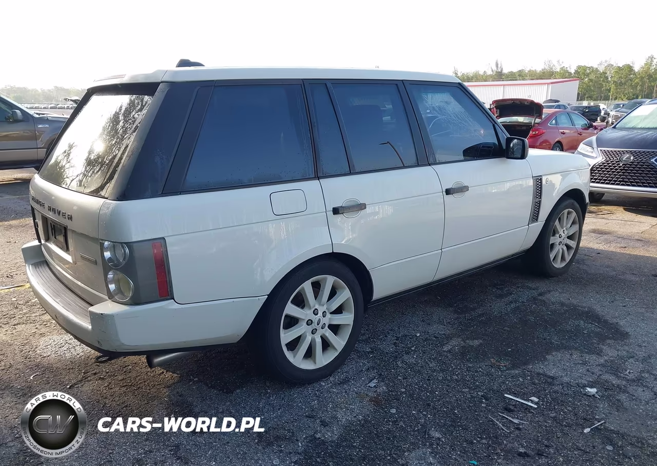 2008 Land Rover Range Rover Supercharged VIN:SALMF134X8A267651 - 4