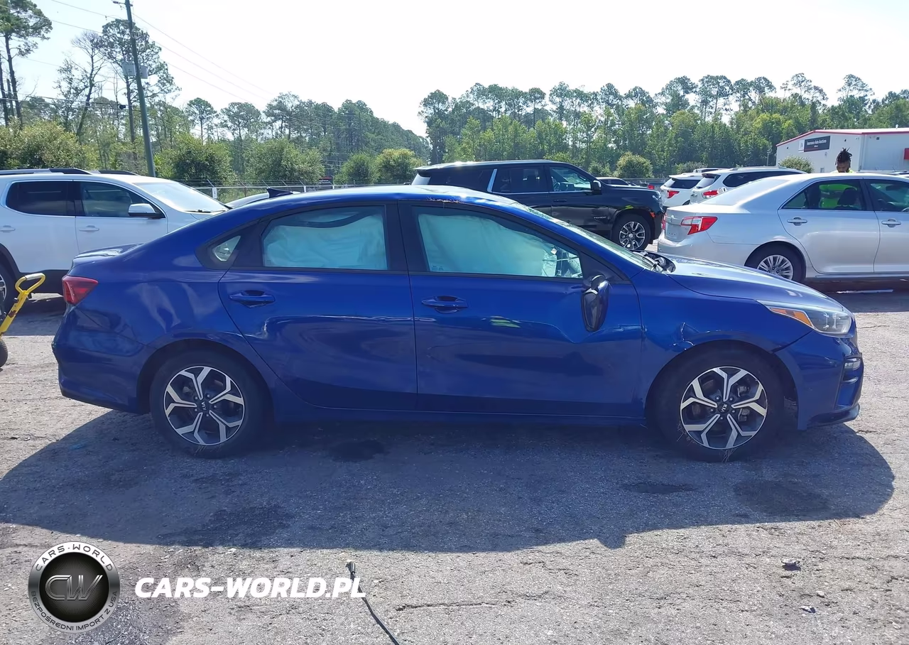 2021 Kia Forte Lxs VIN:3KPF24AD2ME394577 - 13