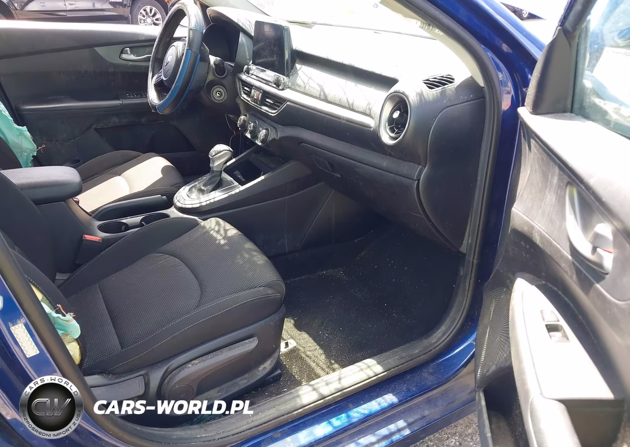 2021 Kia Forte Lxs VIN:3KPF24AD2ME394577 - 5