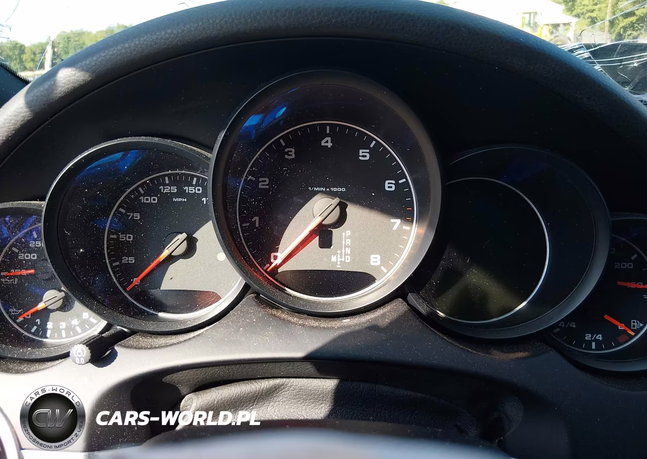 2017 Porsche Cayenne Platinum Edition VIN:WP1AA2A29HKA92298 - 15