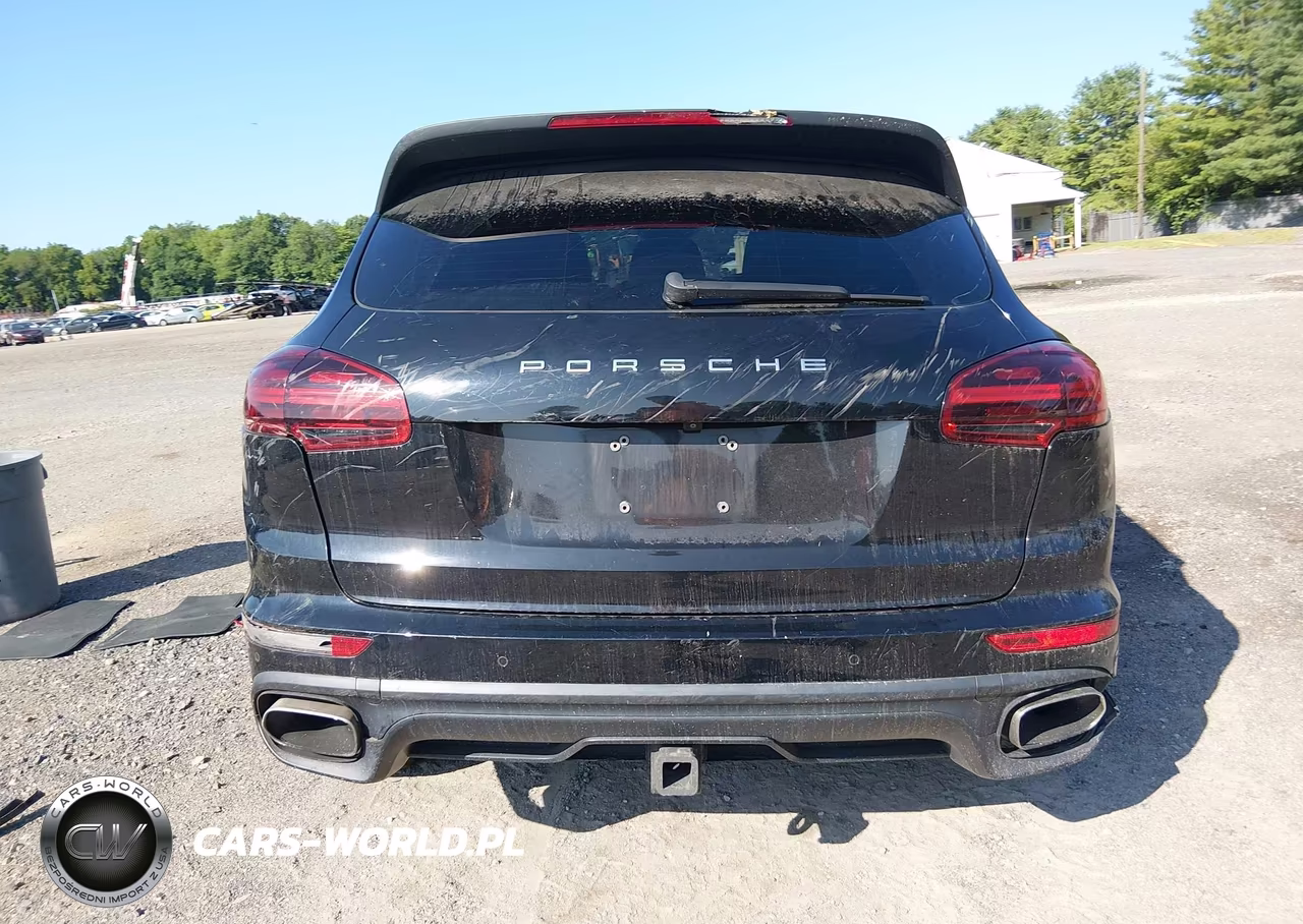 2017 Porsche Cayenne Platinum Edition VIN:WP1AA2A29HKA92298 - 16